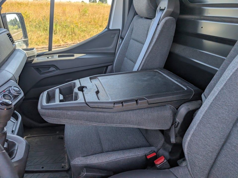 Renault Master V T33 2,0 dCi 130 L2H2 Kassevogn Tekno