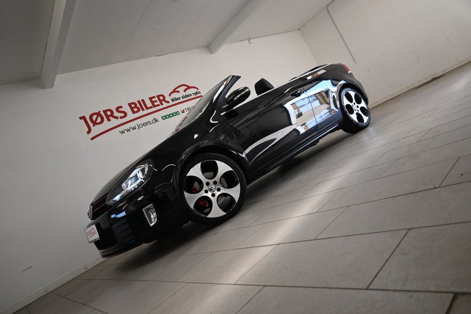 VW Golf VI 2,0 GTi Cabriolet DSG 2d