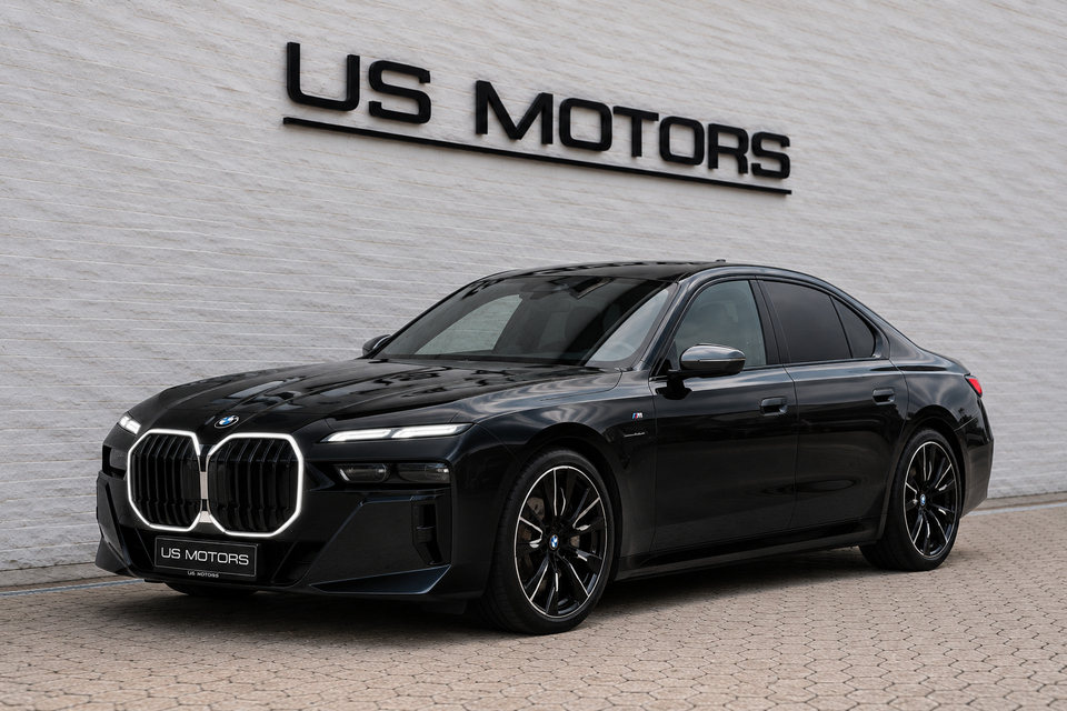 BMW i7 xDrive60 M-Sport 4d