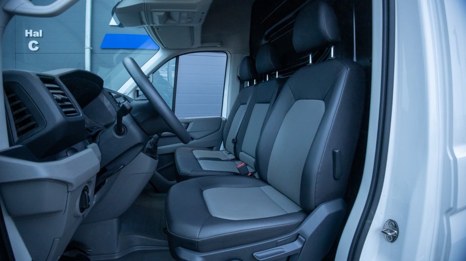 VW Crafter 35 2,0 TDi 102 Kassevogn L3H2