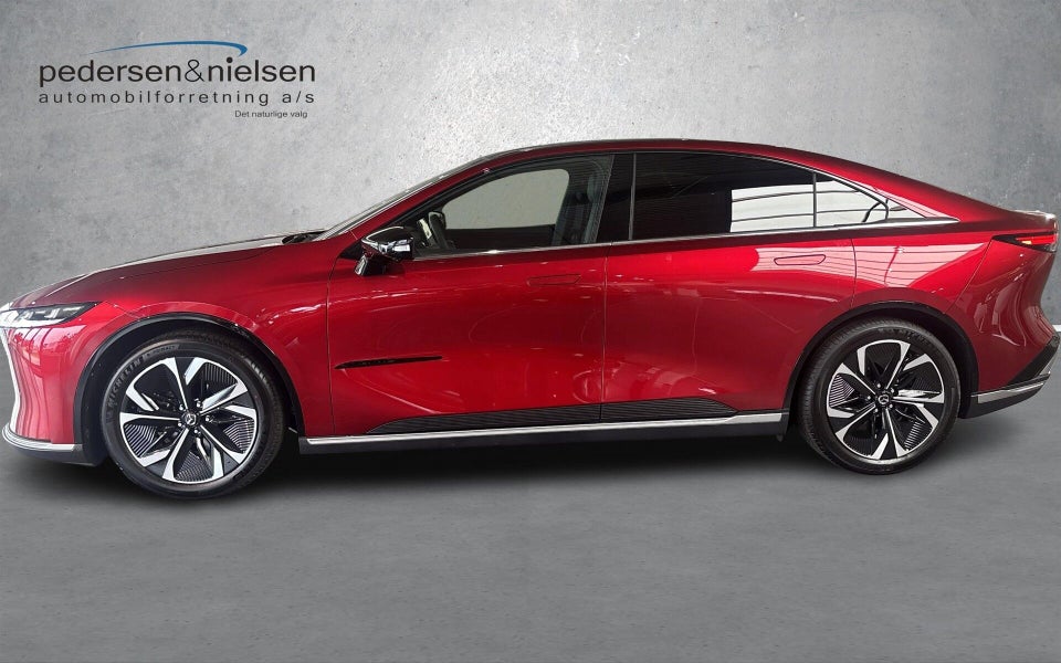 Mazda 6e Takumi Long Range 5d