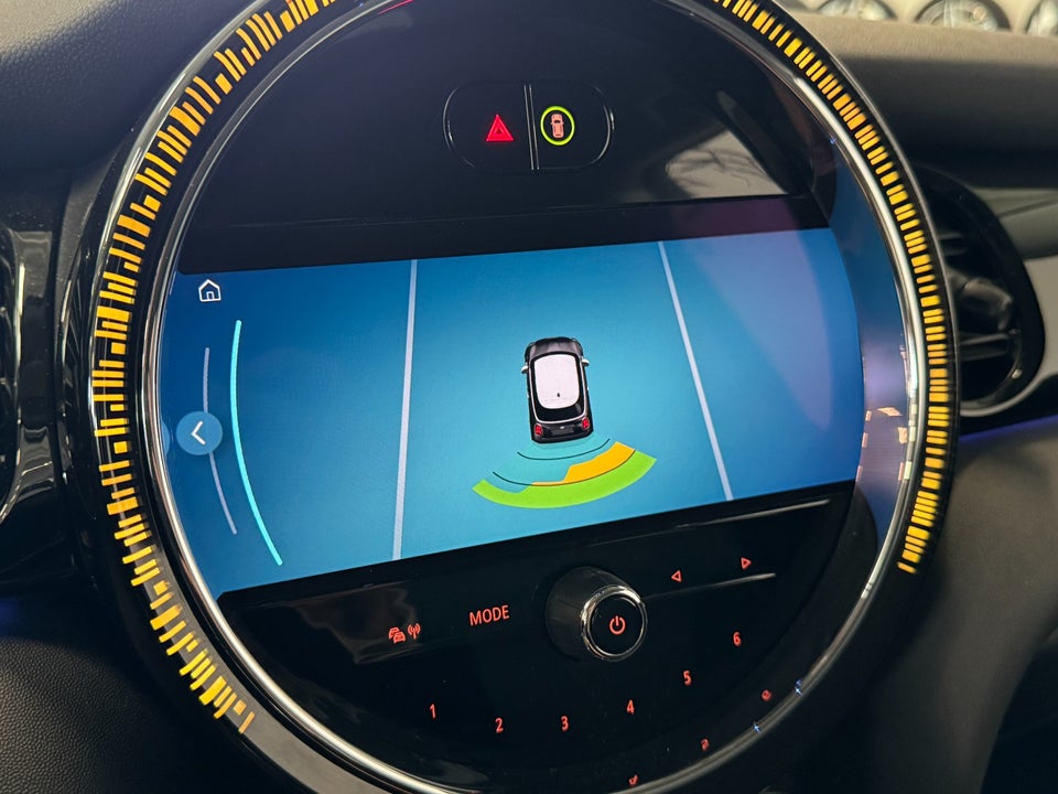 MINI Cooper SE Classic Trim 3d