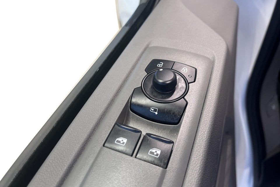 VW Transporter 2,0 TDi 150 Comfort Kassevogn aut. SWB