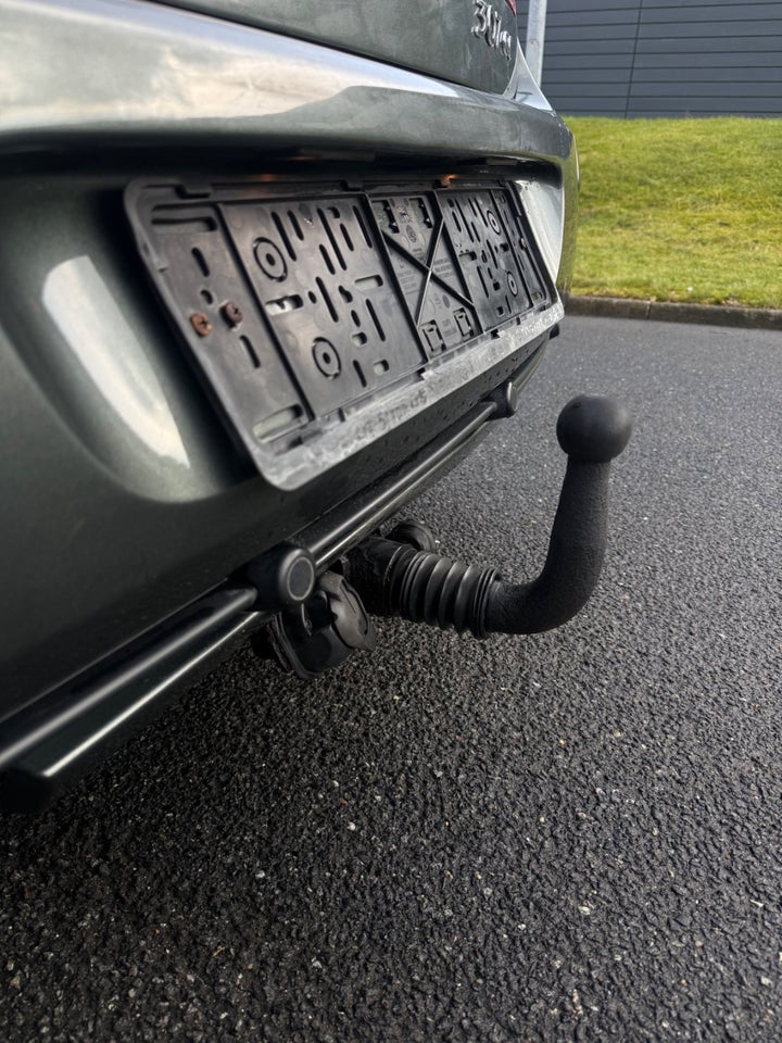 Peugeot 307 2,0 16V CC aut. 2d