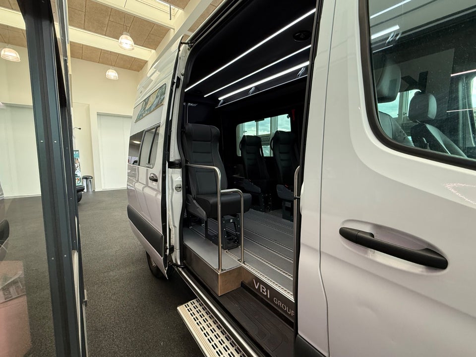 Mercedes Sprinter 317 2,0 CDi A2 Tourer aut. RWD