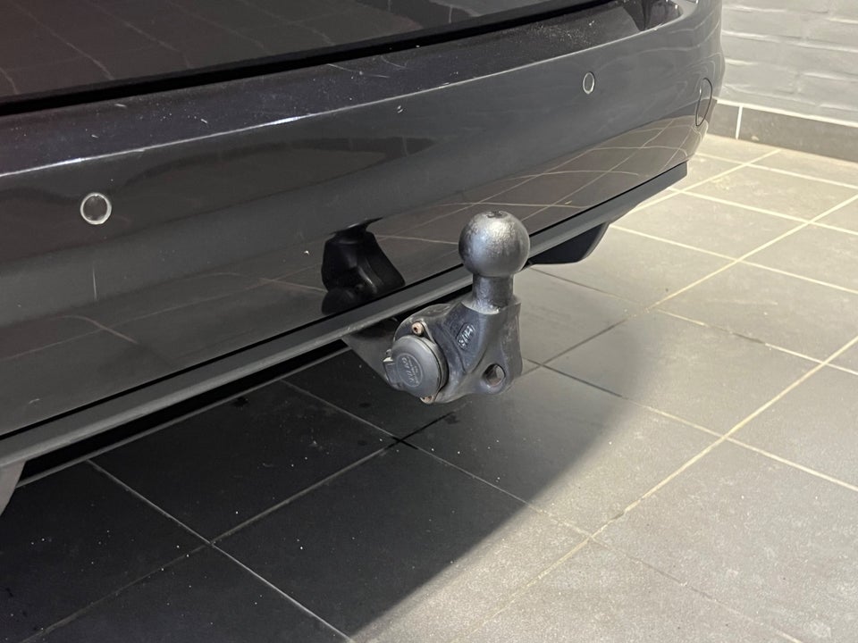 VW Touran 1,6 TDi 115 Highline DSG 7prs 5d