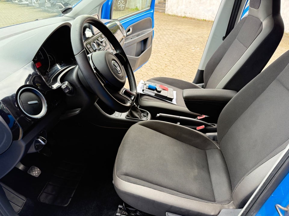 VW Up! 1,0 75 High Up! BMT 5d