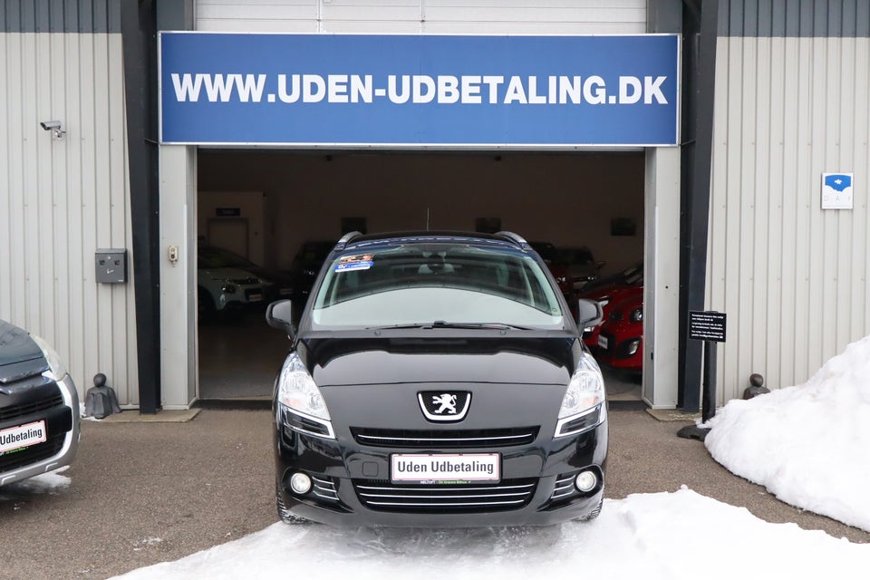 Peugeot 5008 1,6 HDi 114 Style 7prs 5d