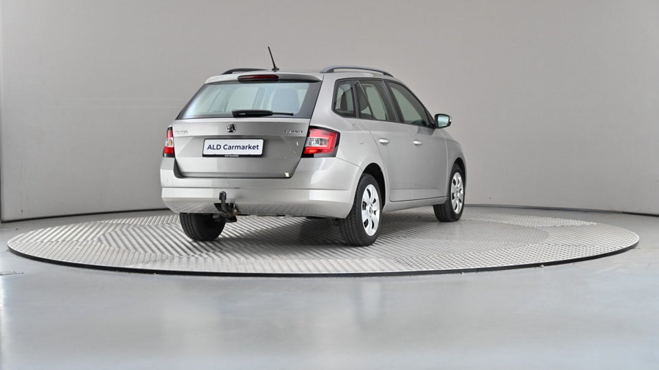 Skoda Fabia 1,0 TSi 110 Style Combi DSG 5d