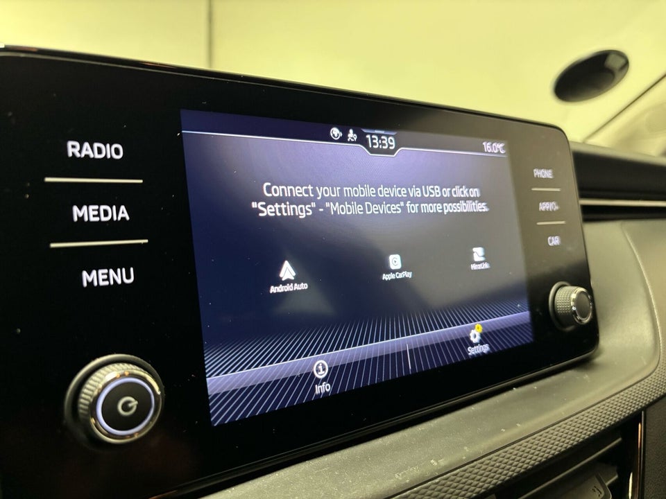 Skoda Kamiq 1,0 TSi 110 Tour de France 5d