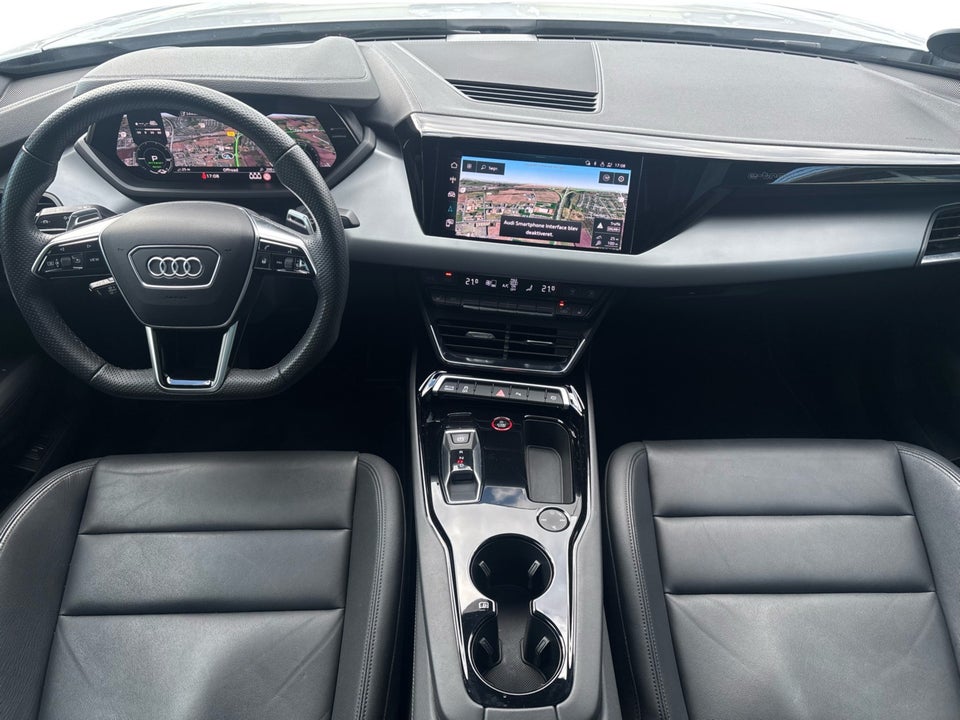 Audi e-tron GT quattro 4d