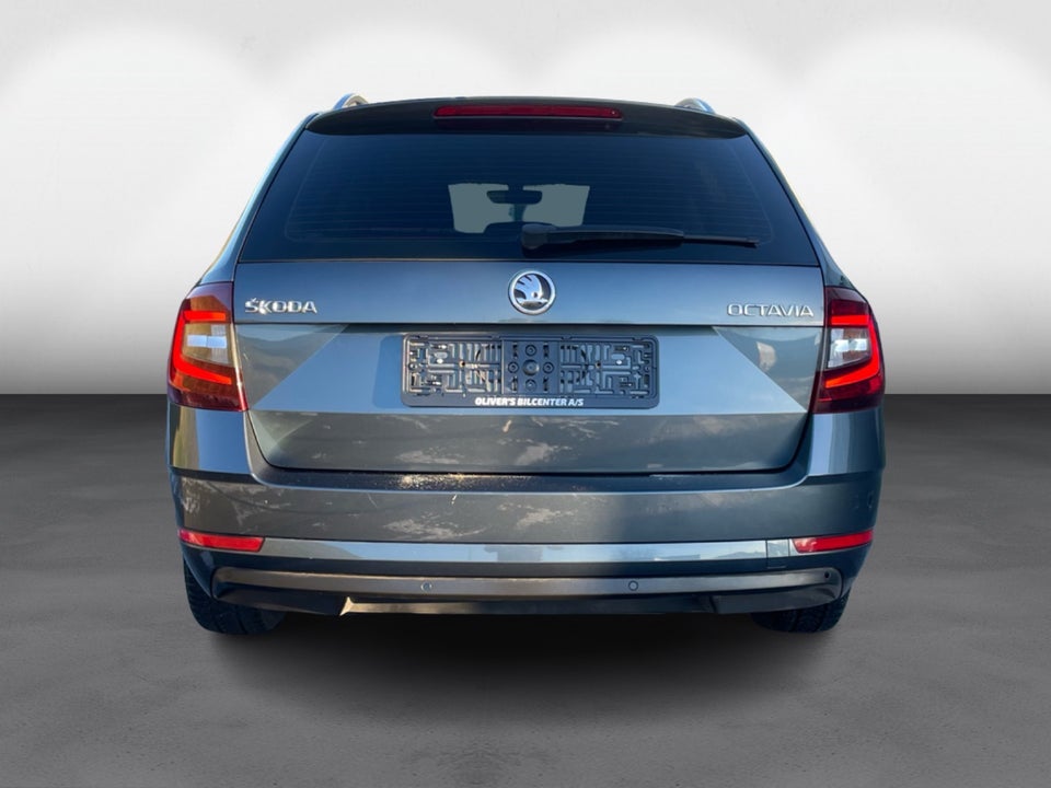 Skoda Octavia 1,6 TDi 115 Style Combi DSG 5d