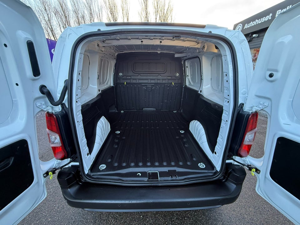 Peugeot Partner 1,5 BlueHDi 130 L1V1 Plus EAT8 Van