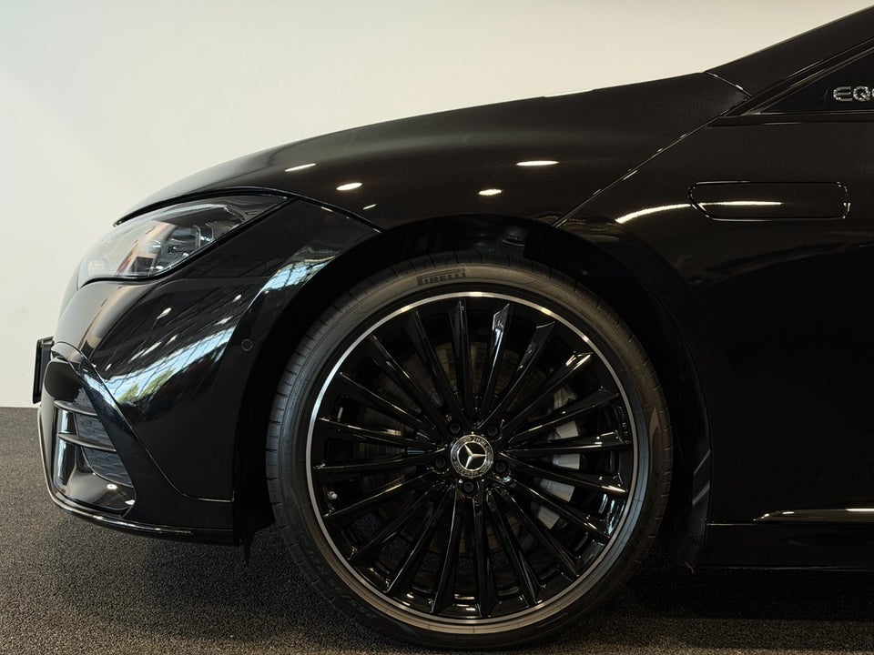 Mercedes EQE300 AMG Line Premium Plus 4d