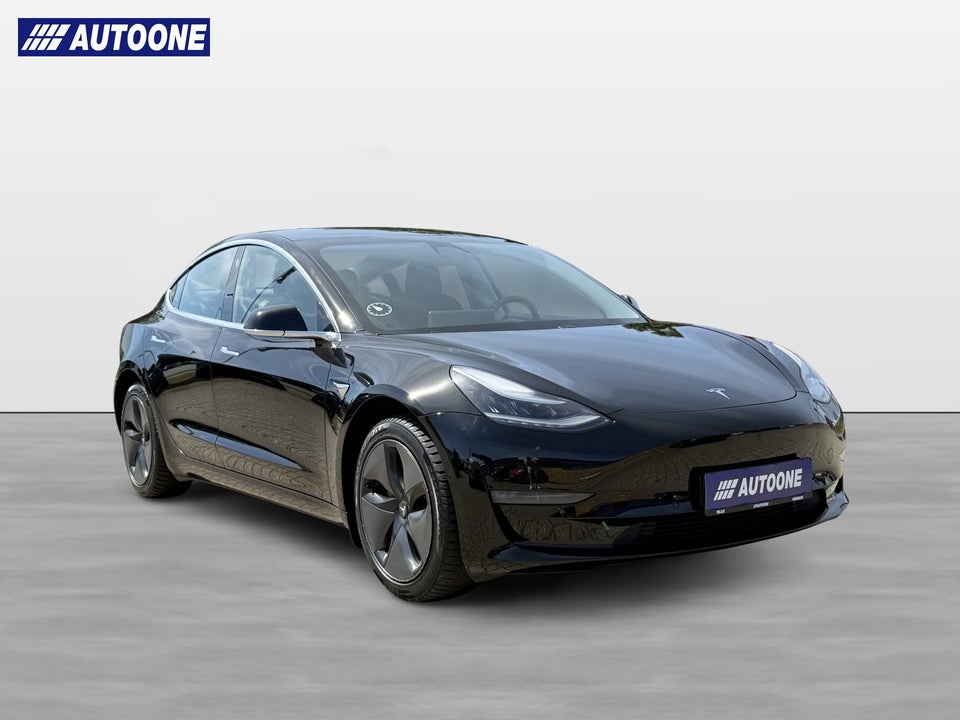 Tesla Model 3 Standard Range+ RWD 4d