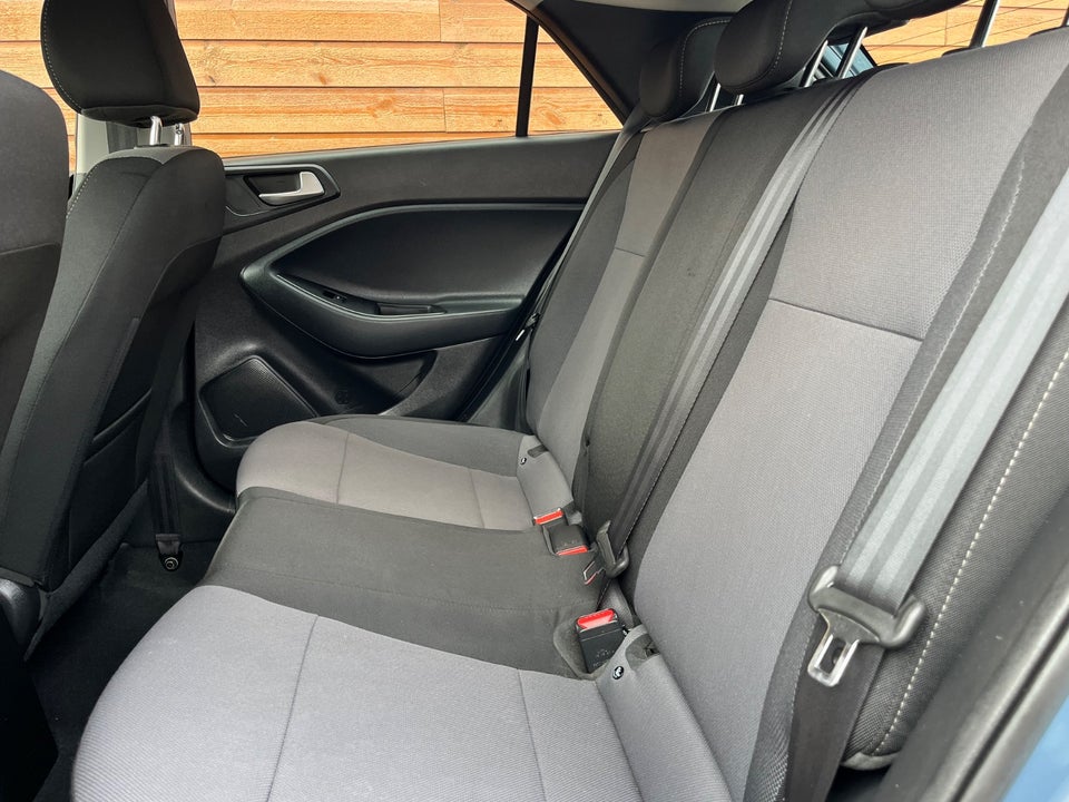 Hyundai i20 1,25 Life+ 5d