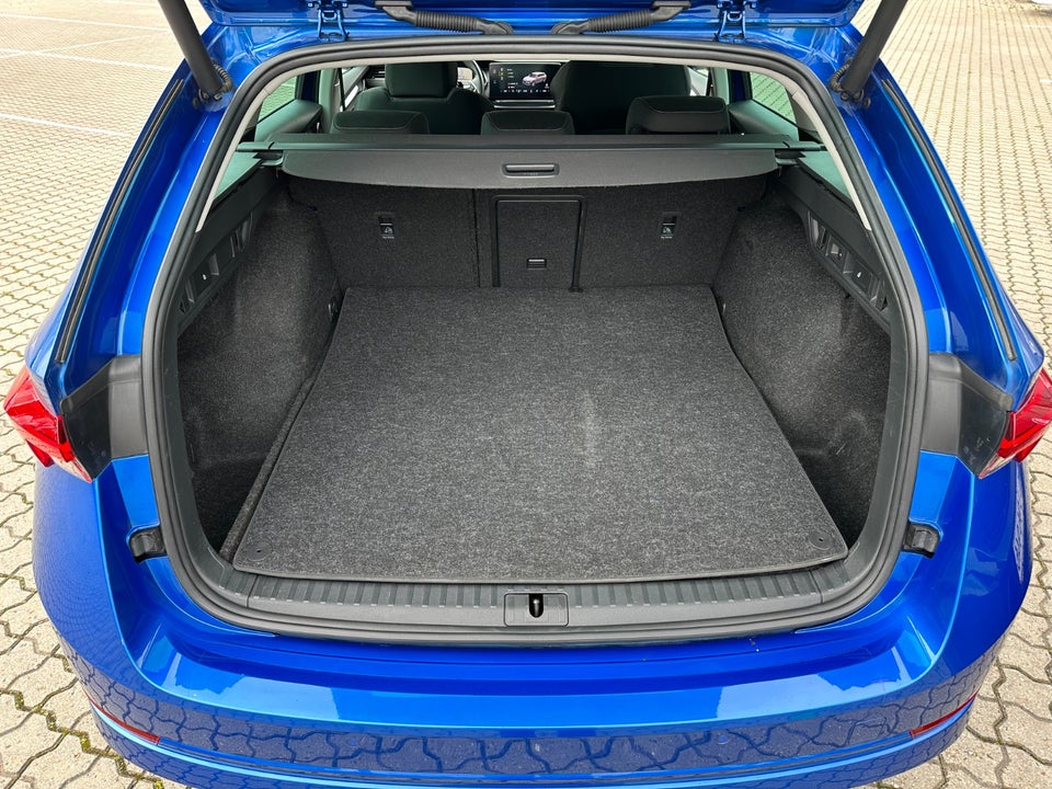 Skoda Octavia 2,0 TDi 150 Style Combi DSG 5d