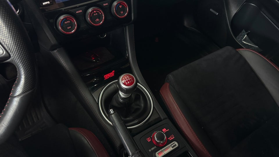 Subaru WRX 2,5 STi Performance 4d