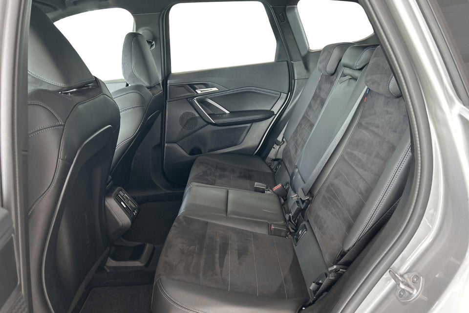 BMW iX1 eDrive20 M-Sport 5d