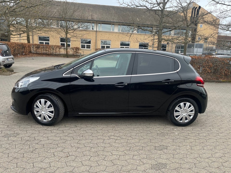 Peugeot 208 1,6 BlueHDi 100 Allure 5d