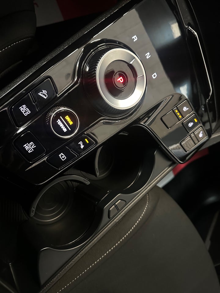 Kia Sportage 1,6 PHEV Prestige aut. 4WD 5d