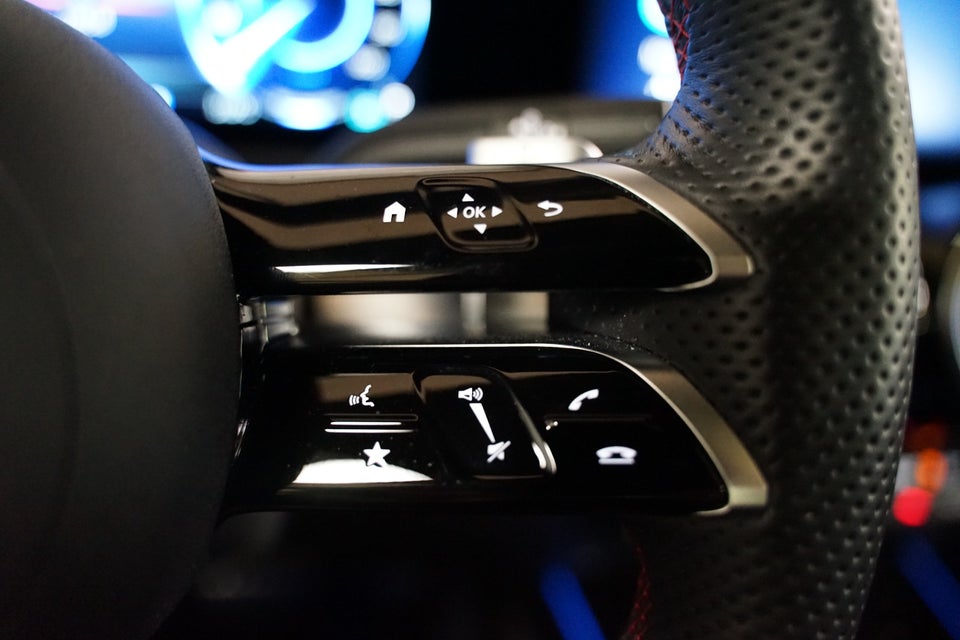 Mercedes EQB250+ AMG Line 5d