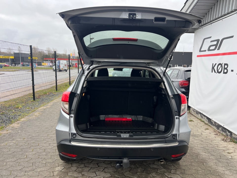 Honda HR-V 1,5 i-VTEC Elegance CVT 5d