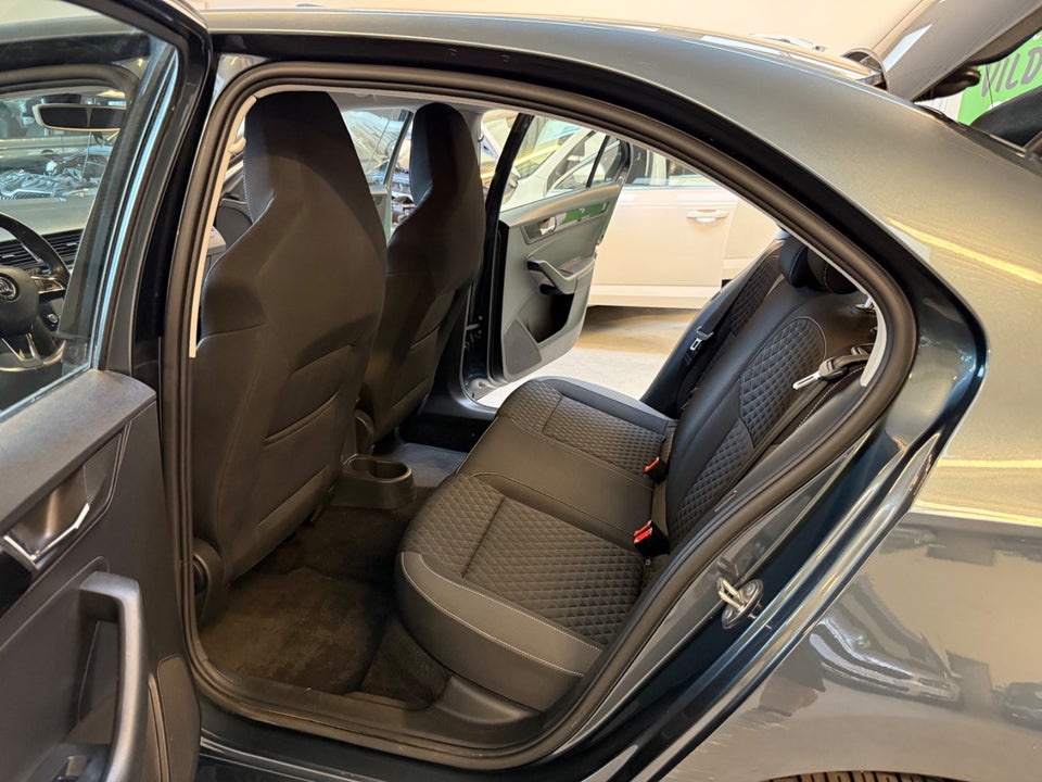 Skoda Rapid 1,0 TSi 95 Ambition 5d