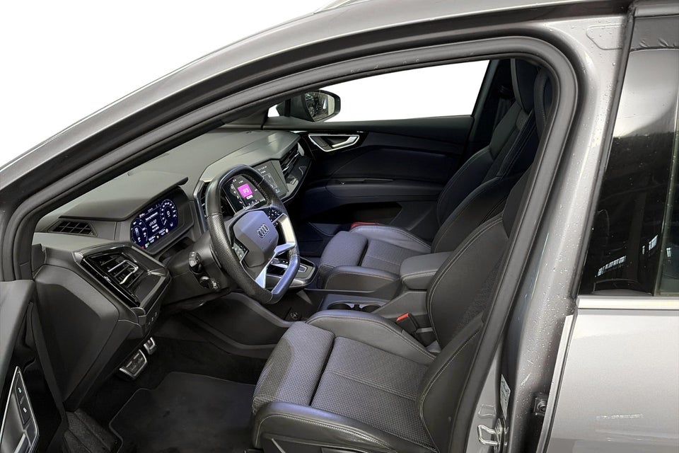 Audi Q4 e-tron 40 Attitude 5d