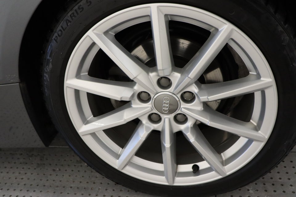 Audi TT 2,0 TFSi 211 Roadster quattro S-tr. 2d