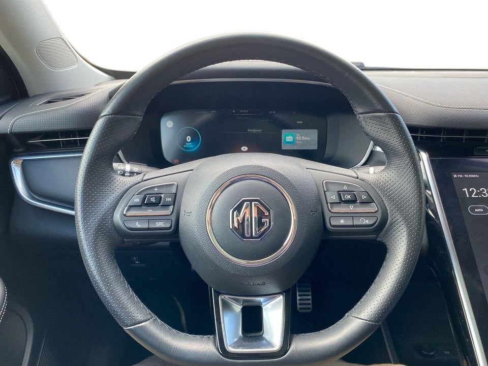 MG Marvel R Luxury 5d