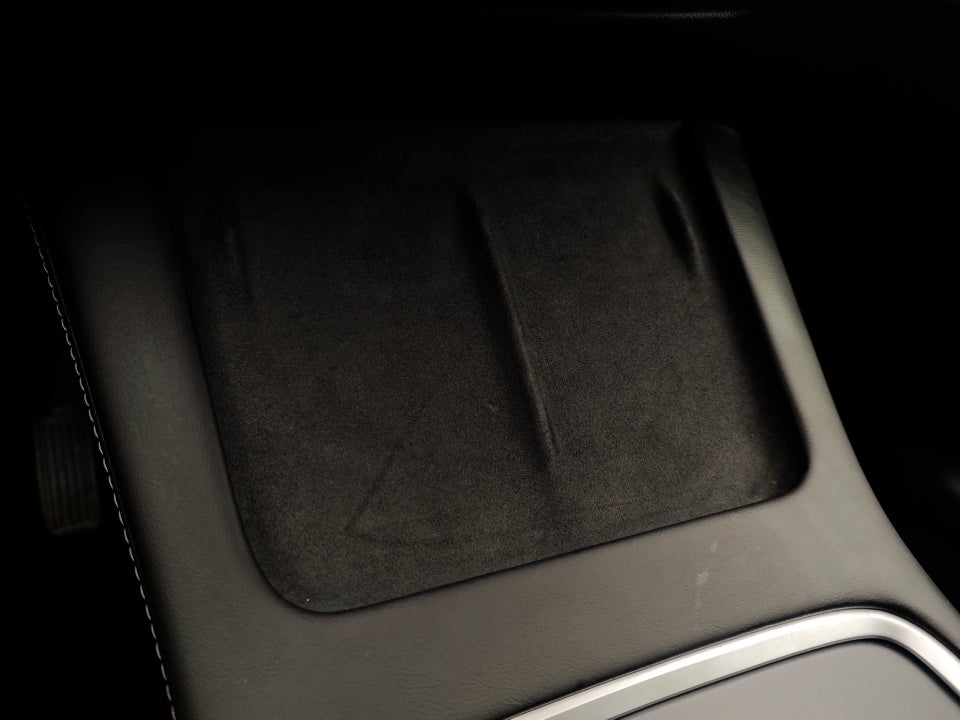 Tesla Model Y RWD 5d