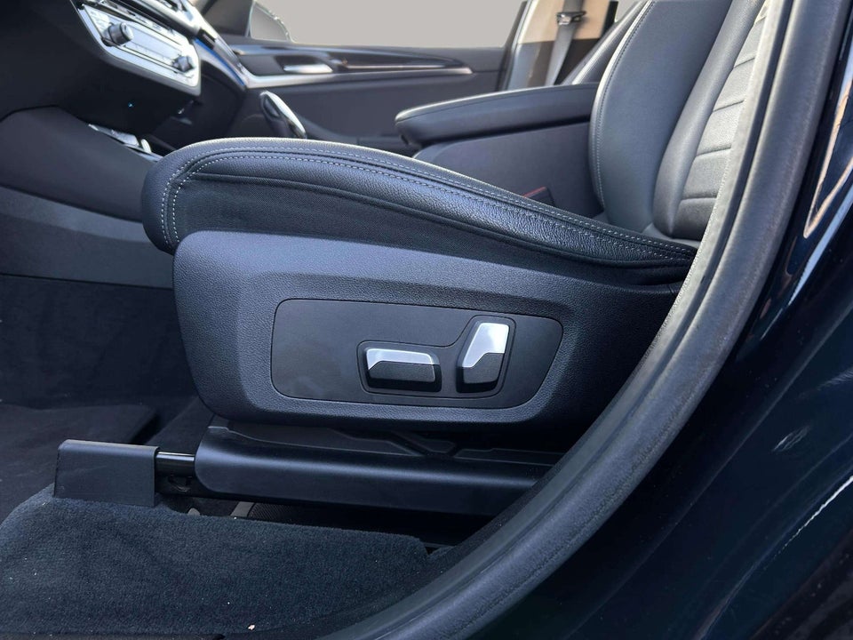 BMW iX3 Charged Plus 5d