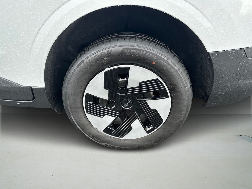 Ford E-Transit Courier 43 Trend