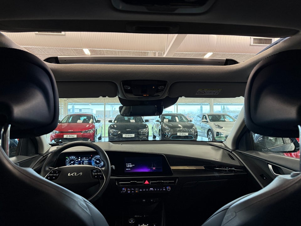 Kia Niro 64 EV Upgrade 5d