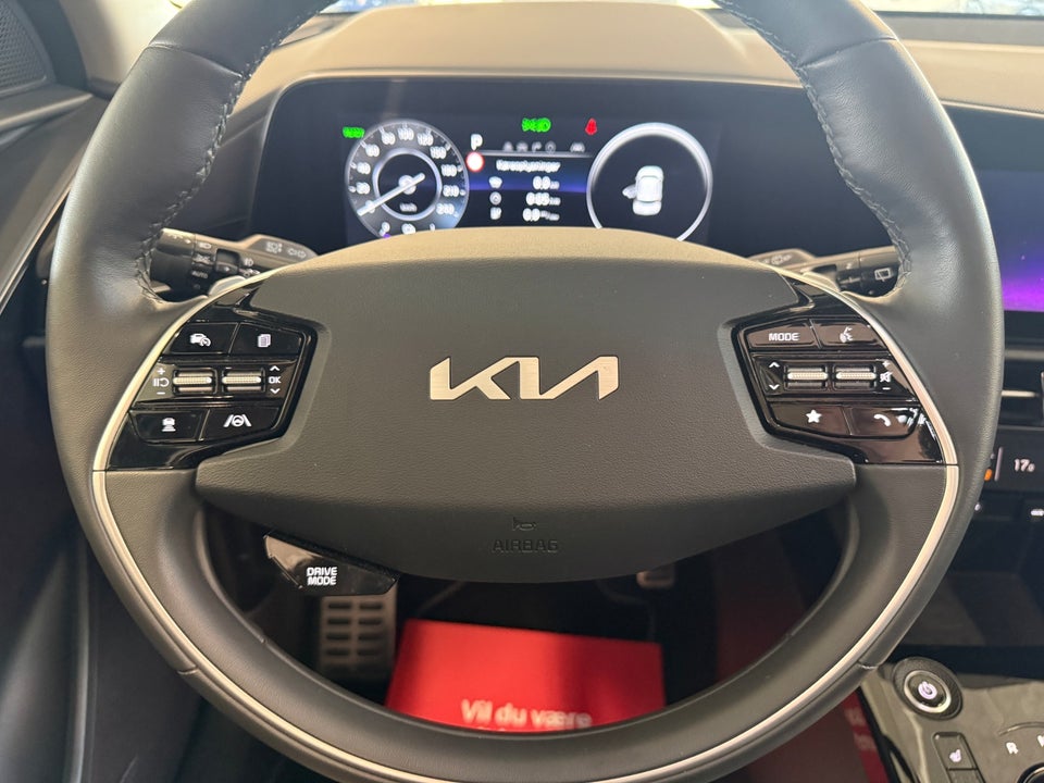 Kia Niro 64 EV Upgrade 5d
