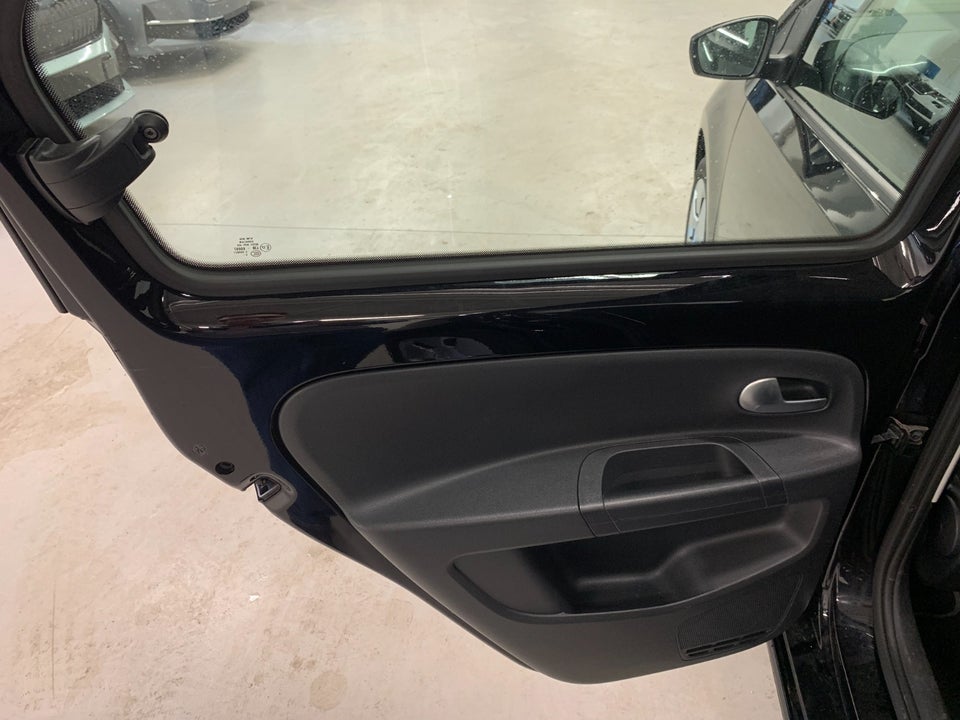 VW e-Up! Move Up! 5d