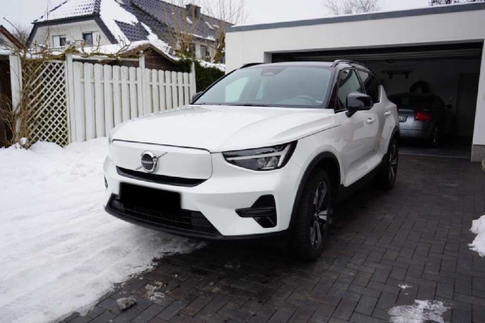 Volvo XC40 P8 ReCharge Twin Plus 5d