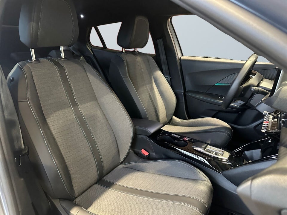 Peugeot e-2008 50 Allure 5d