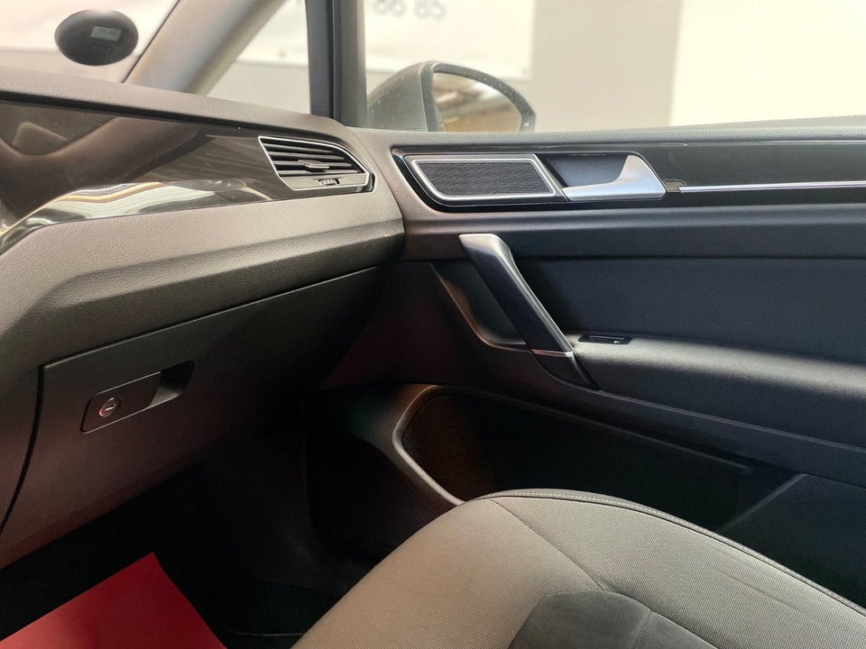 VW Golf Sportsvan 1,4 TSi 150 Highline DSG BMT 5d