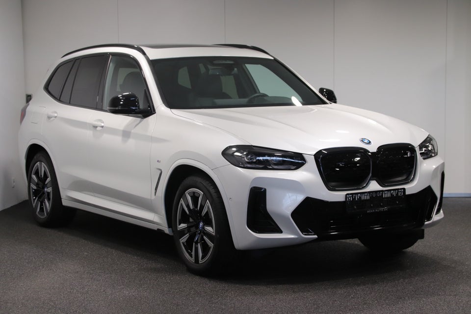 BMW iX3 Charged M-Sport 5d