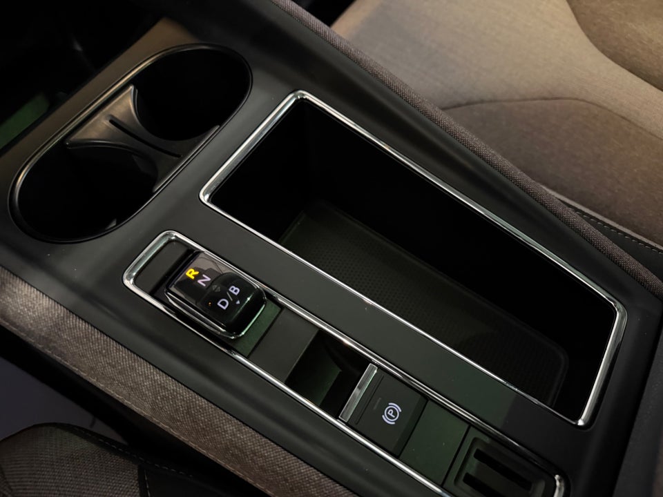 Skoda Enyaq 80 iV Plus Lodge 5d