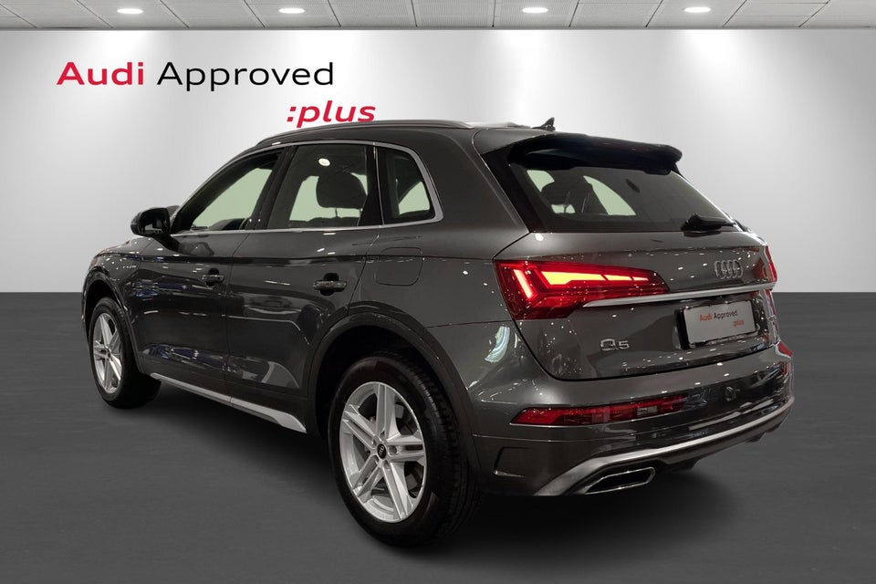 Audi Q5 50 TFSi e S-line quattro S-tr. 5d