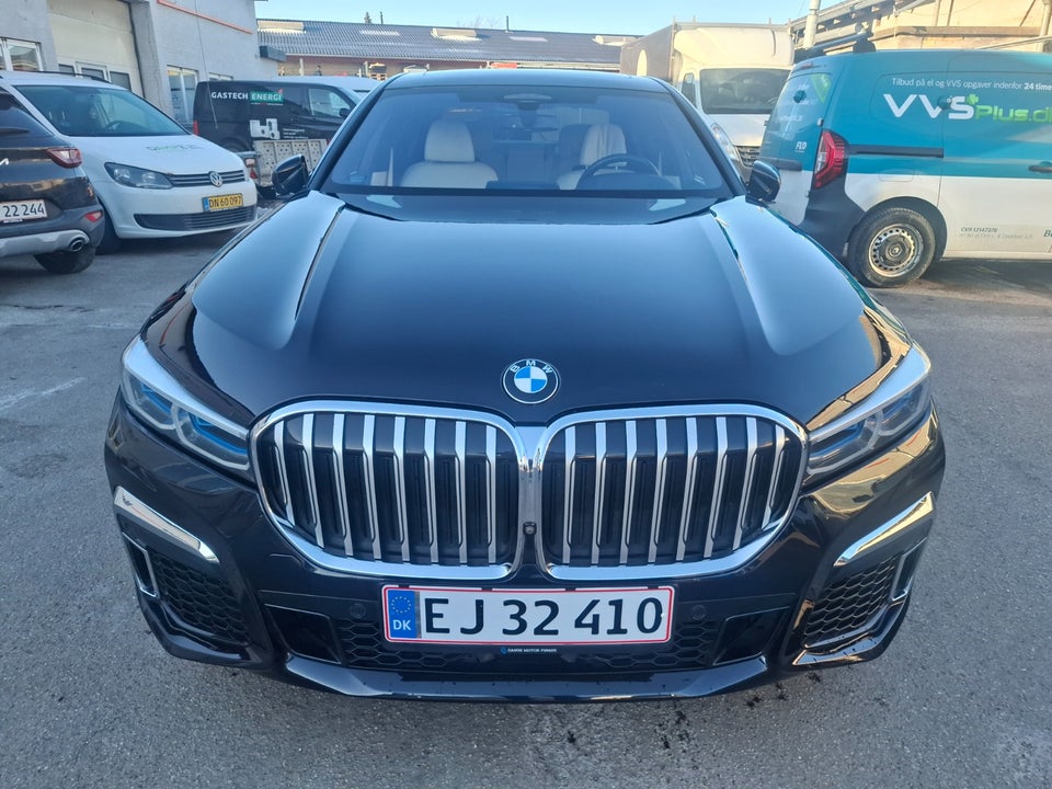 BMW 745Le 3,0 M-Sport xDrive aut. 4d