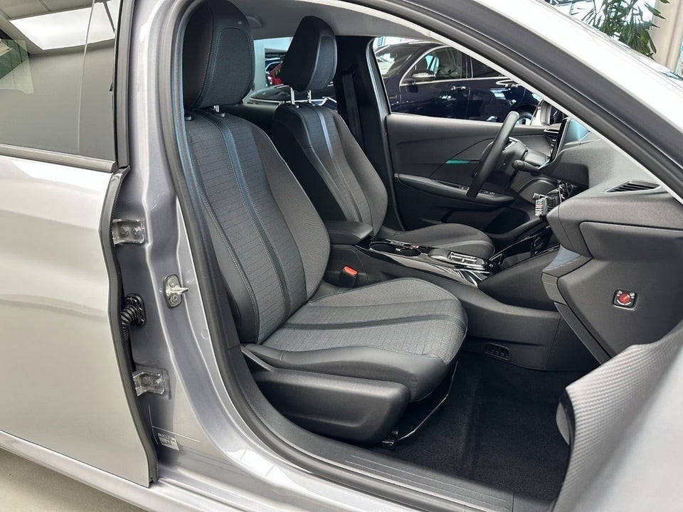Peugeot e-208 50 Allure 5d