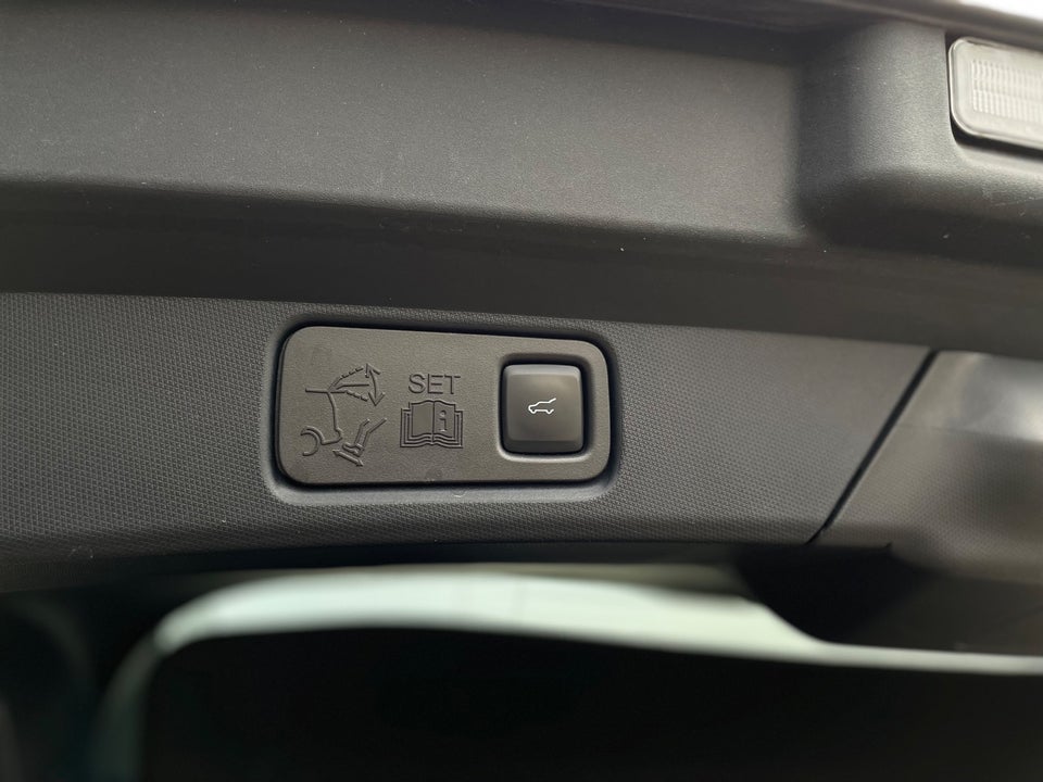 Ford Mustang Mach-E 98 Premium Extended Range 5d