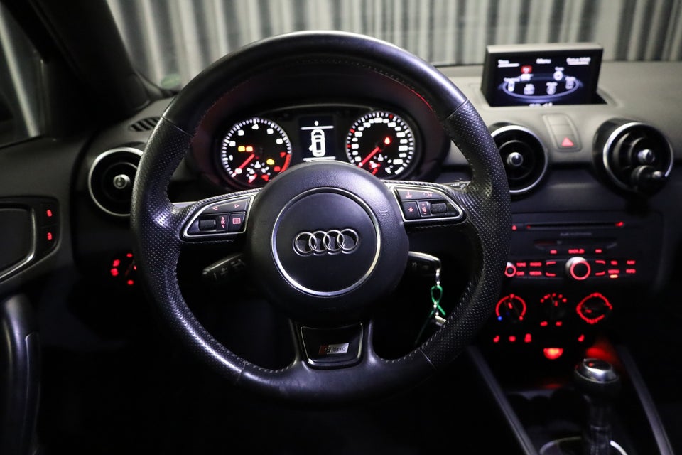 Audi A1 1,4 TFSi 185 S-line Sportback  S-tr. 5d