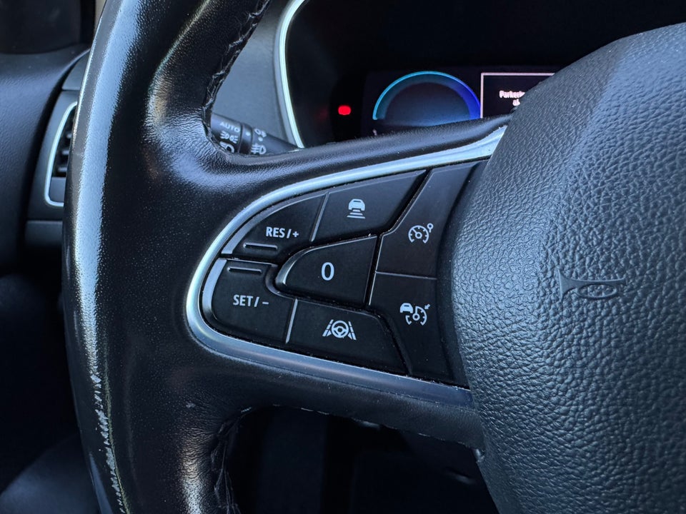 Renault Megane IV 1,6 E-Tech Intens Sport Tourer 5d