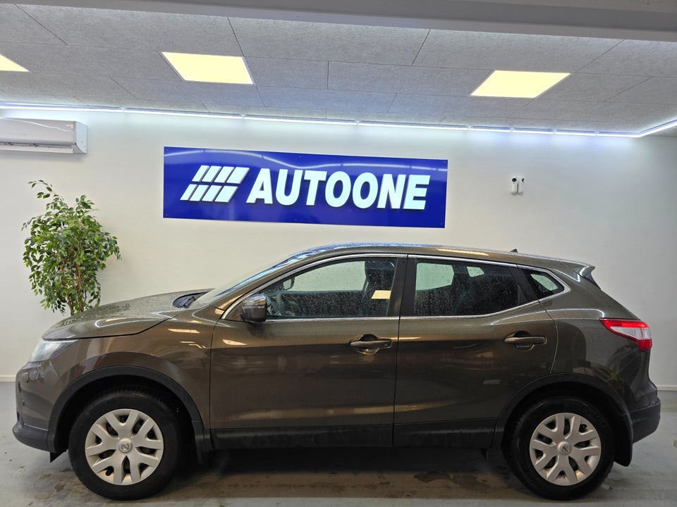 Nissan Qashqai 1,5 dCi 110 Visia 5d