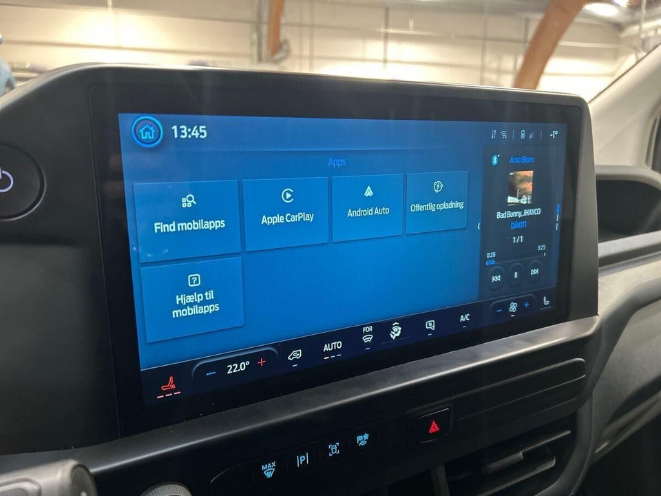 Ford E-Transit Custom 320L 64 Trend